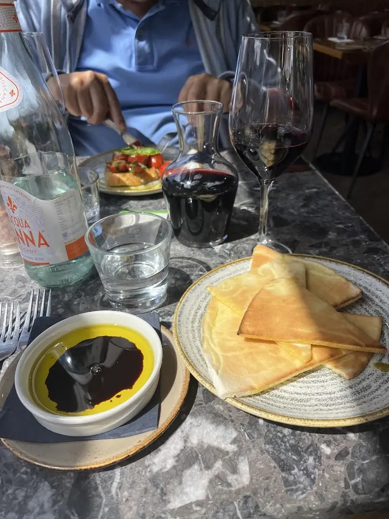 Jude Morris_Trattoria Settebello_Gloucestershire_review