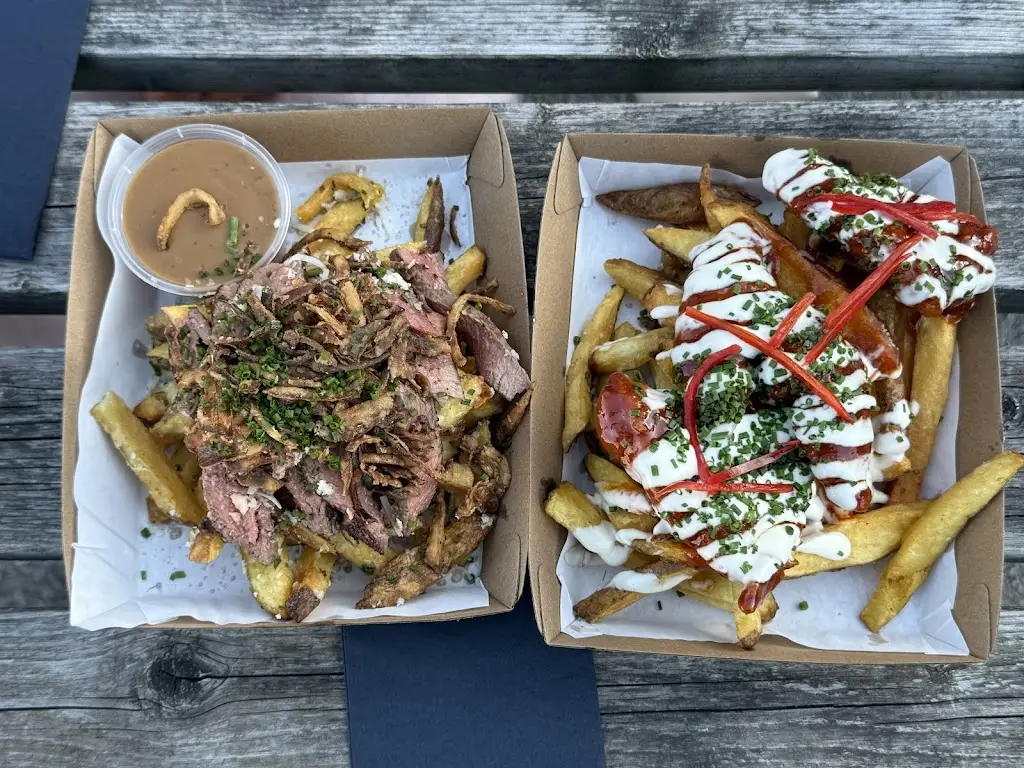 George’s Kitchen Company_Galgate_slider_image_3