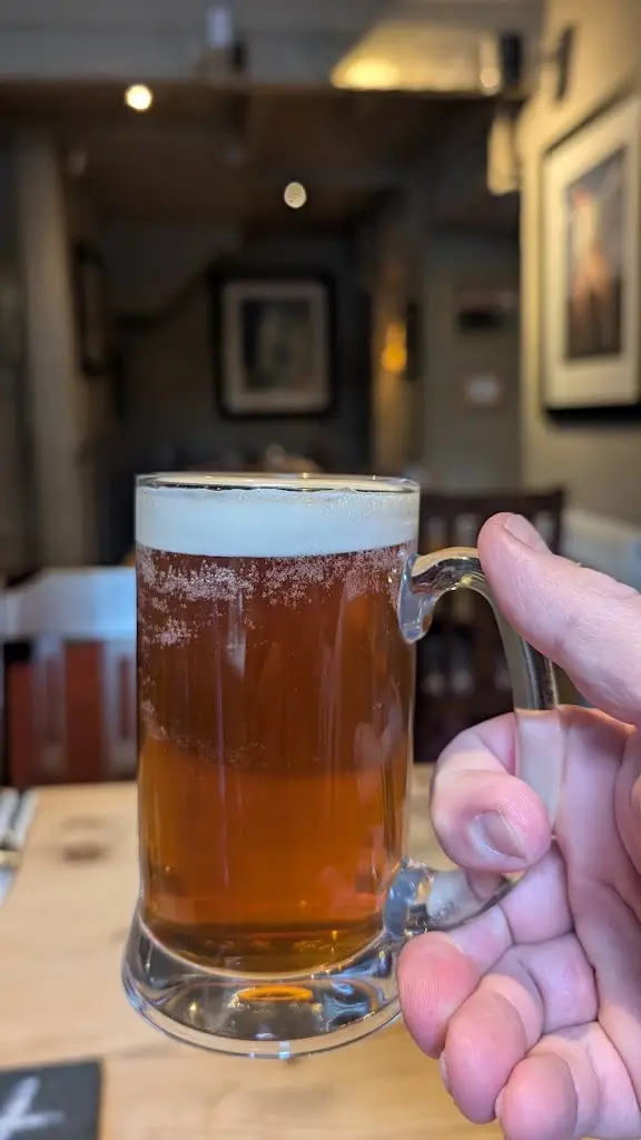 Ian Curwen_Bay Horse Inn at Bay Horse_Galgate_reseña