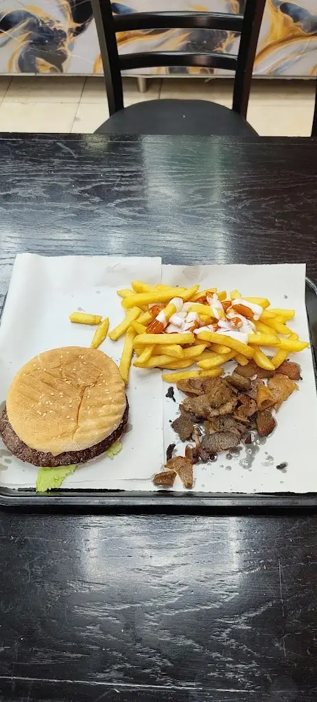 Arif Uddin Mohammed_MAX Grill House_Aston_review