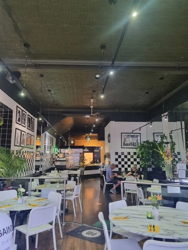 T Foulk_Pizza Margherita_Galgate_review