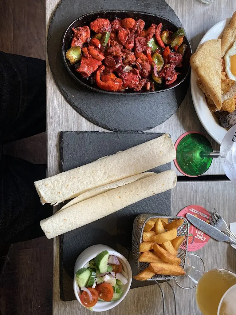 Tim B _The Navigation Inn_Gnosall_review