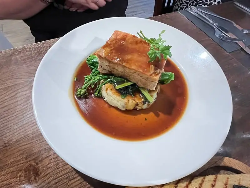 The Acorn_Gnosall_slider_image_3