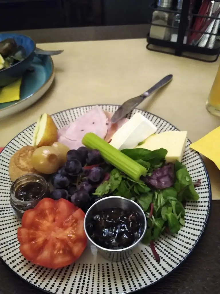 Menu_The Bear Hotel_Alcester_image_6