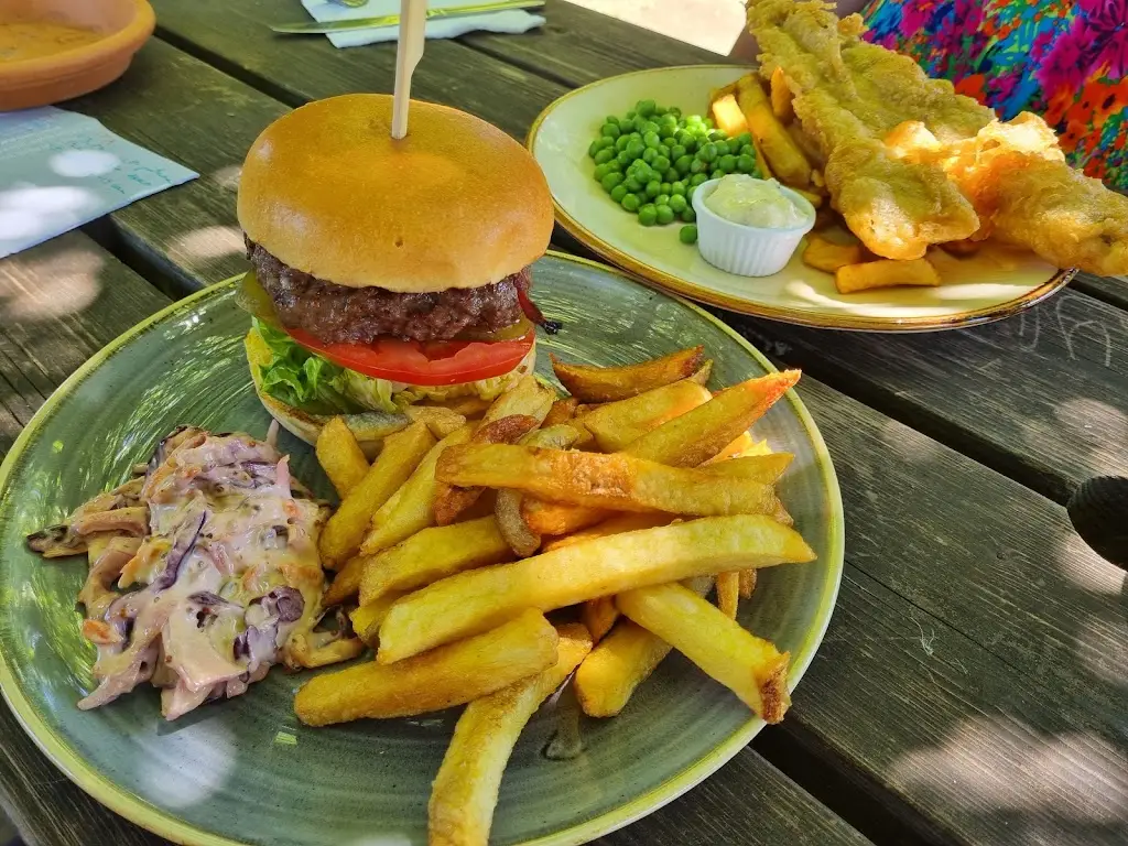 Gian Luigi Somma_The Exhibition_Godmanchester_review