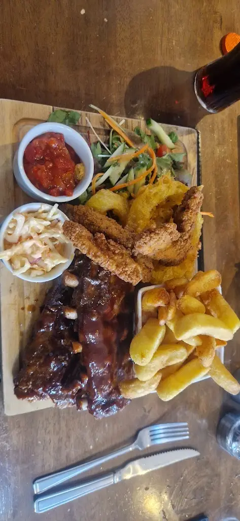 Dan neve_The White Hart_Godmanchester_review