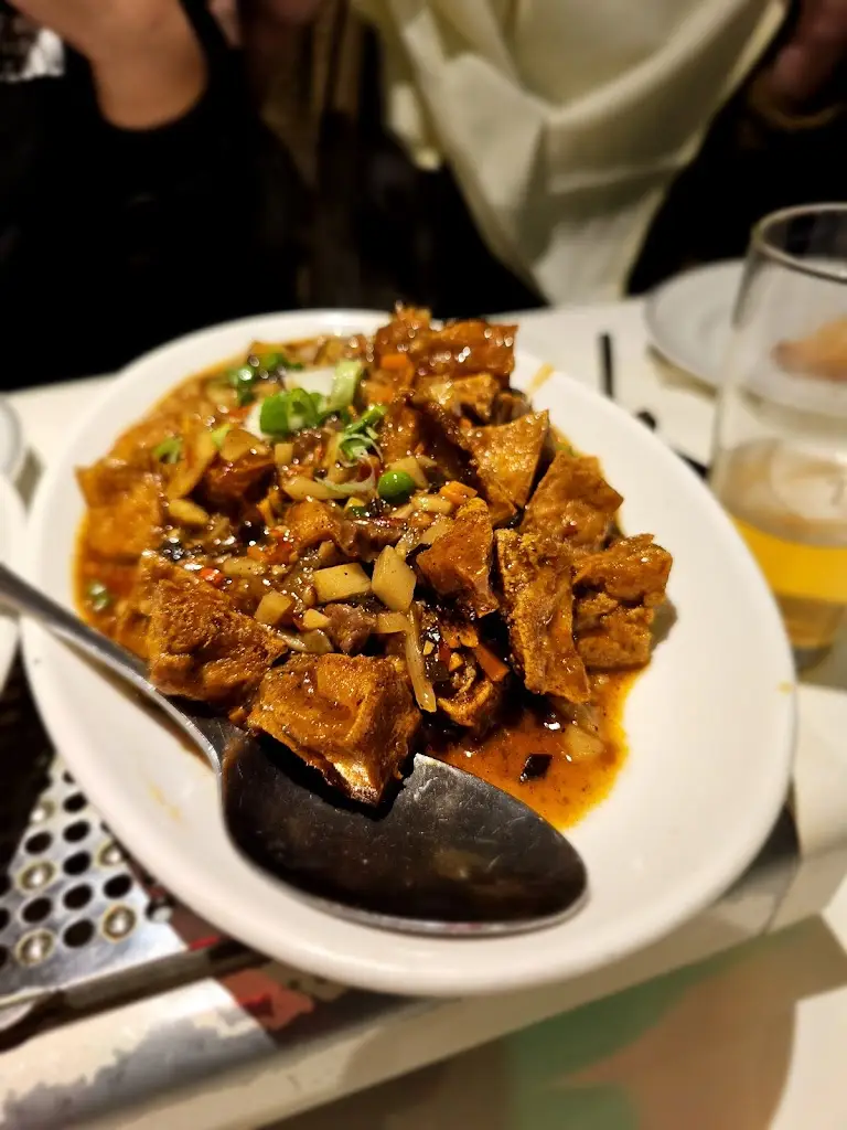 ozzieboy3000_Cinta_Godmanchester_review