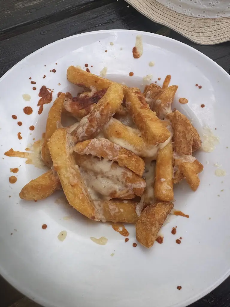 Alex Valens_The Taverners_Godshill_review