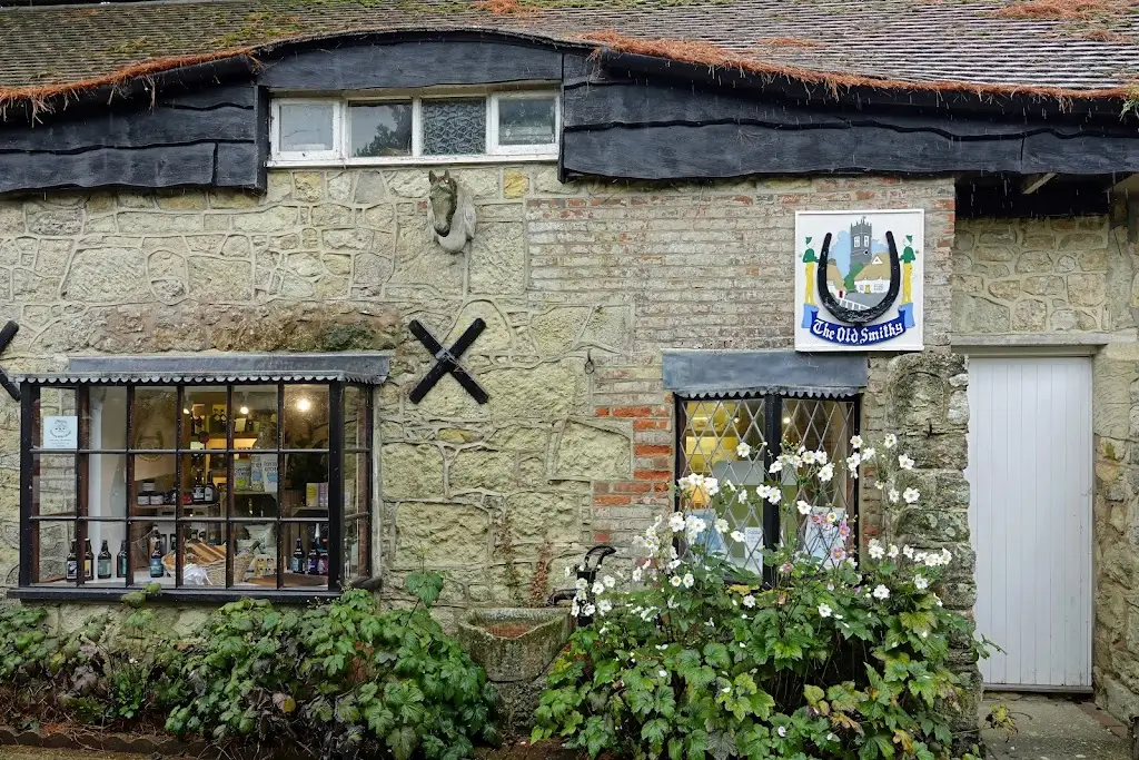 The Old Smithy - Café, Shops and Gardens restaurante en Godshill