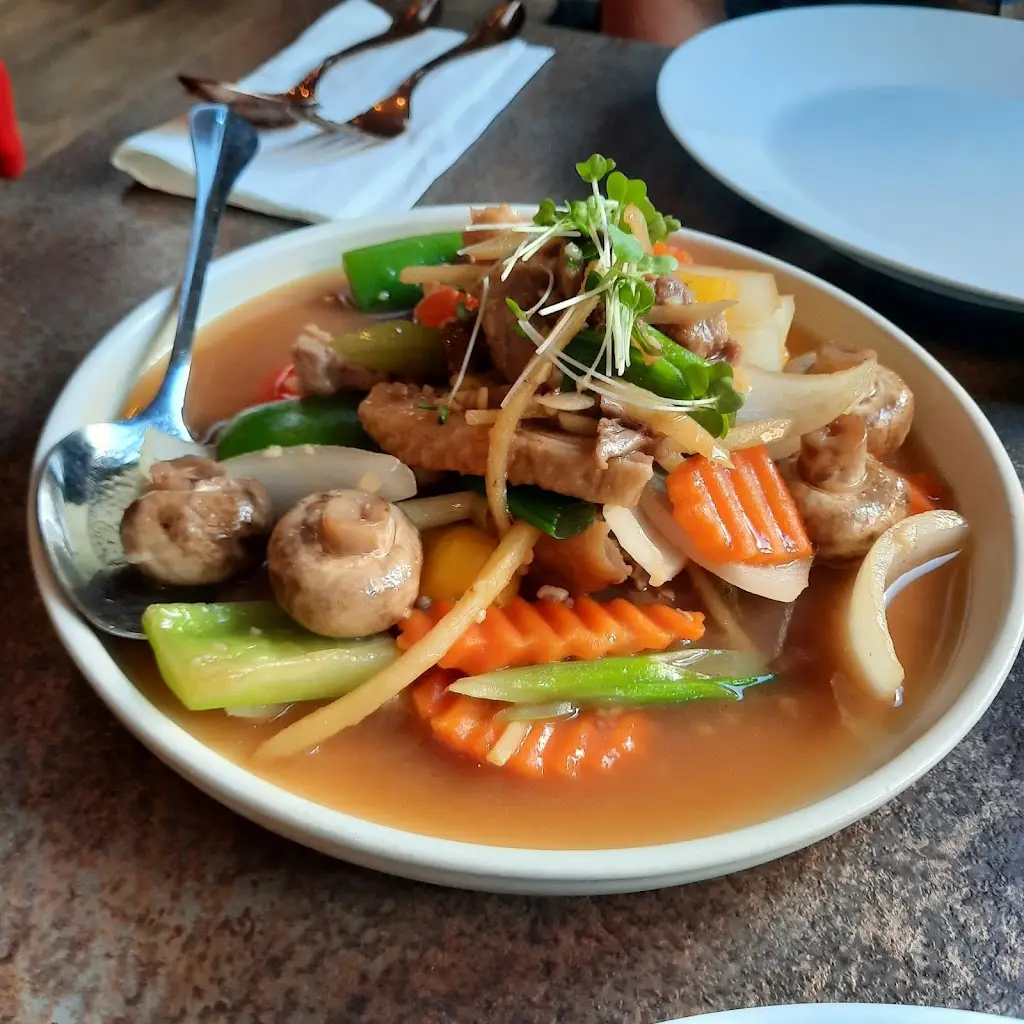 Thai Journey Restaurant_Godshill_slider_image_3