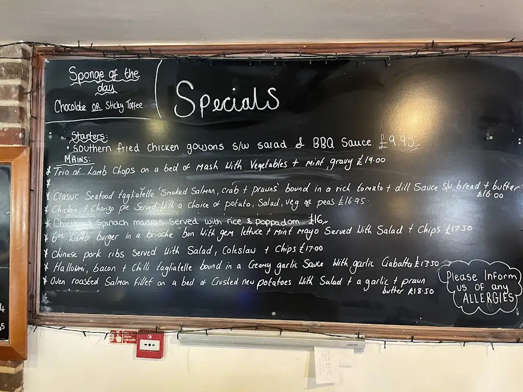 Menu_The Fighting Cocks_Godshill_image_1