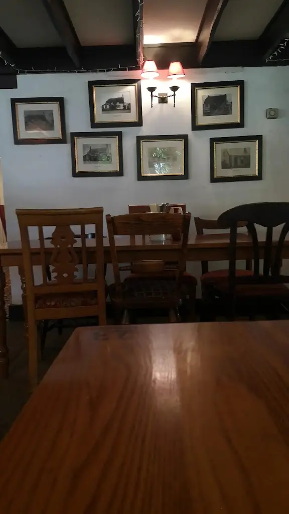 The Fighting Cocks_Godshill_slider_image_2