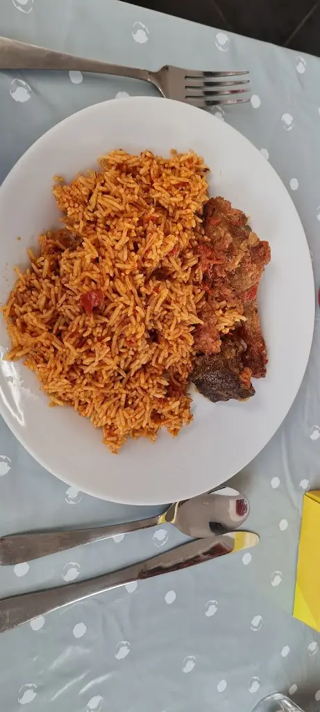 Sherelyn Agtutubo_MADAM Jossy's Kitchen_Gloucester_review
