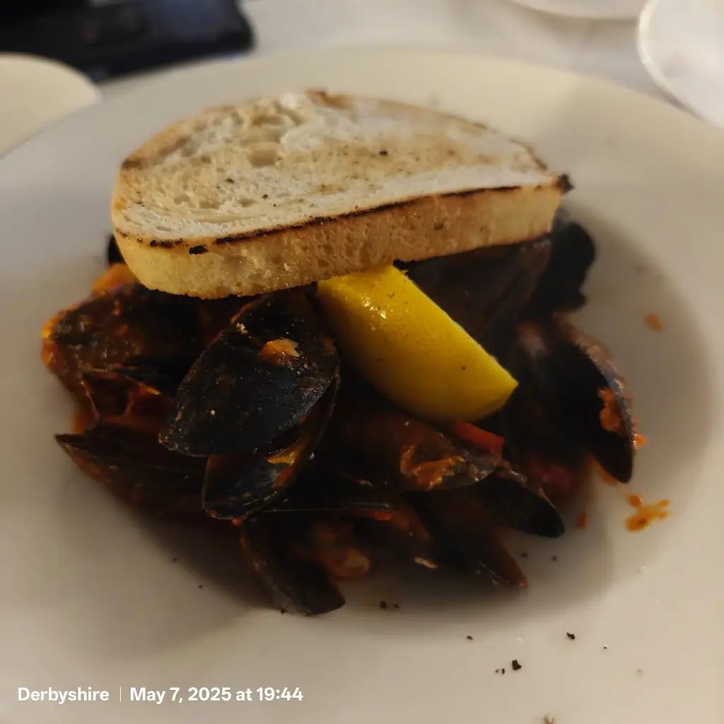 Johnny Quah_Napoli Restaurant_Glossop_recensione