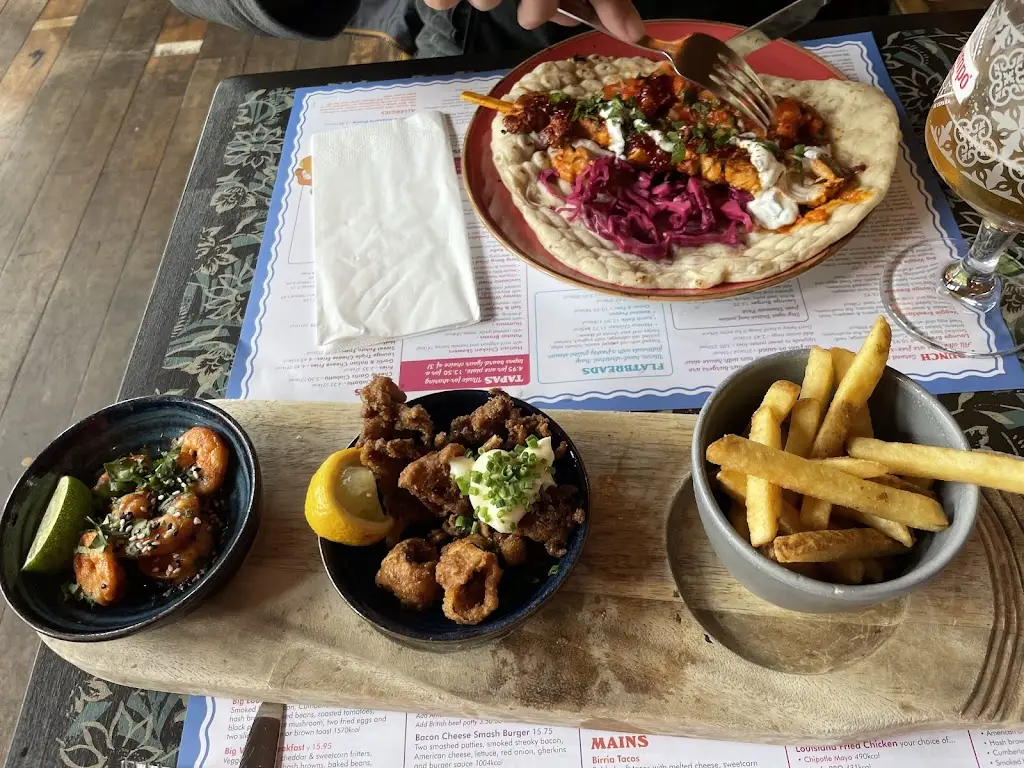 Charlotte Heffer_Pico Lounge_Glossop_review