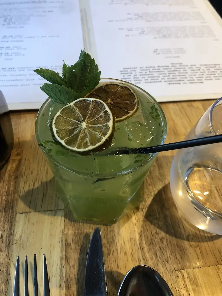 Vojtech Trebicky_Hyssop And The Hare_Glossop_review