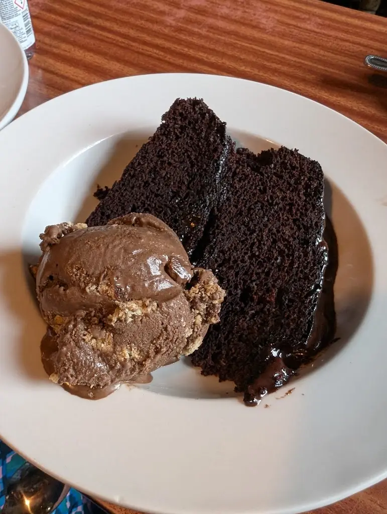 Vicki Harrison_The Globe_Glossop_recensione