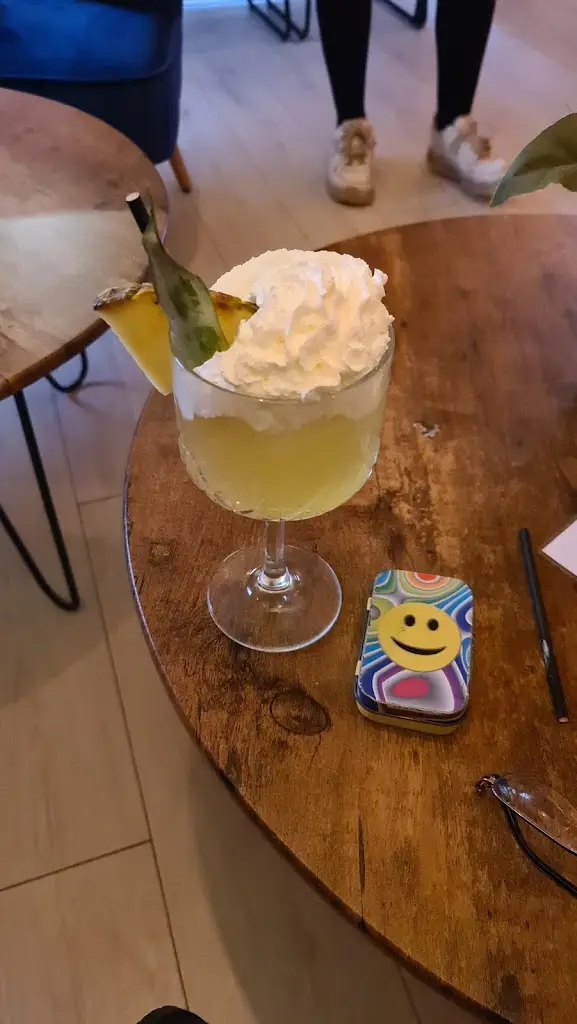 Menu_The Little Acorn - KLM Pubco_Awsworth_image_6