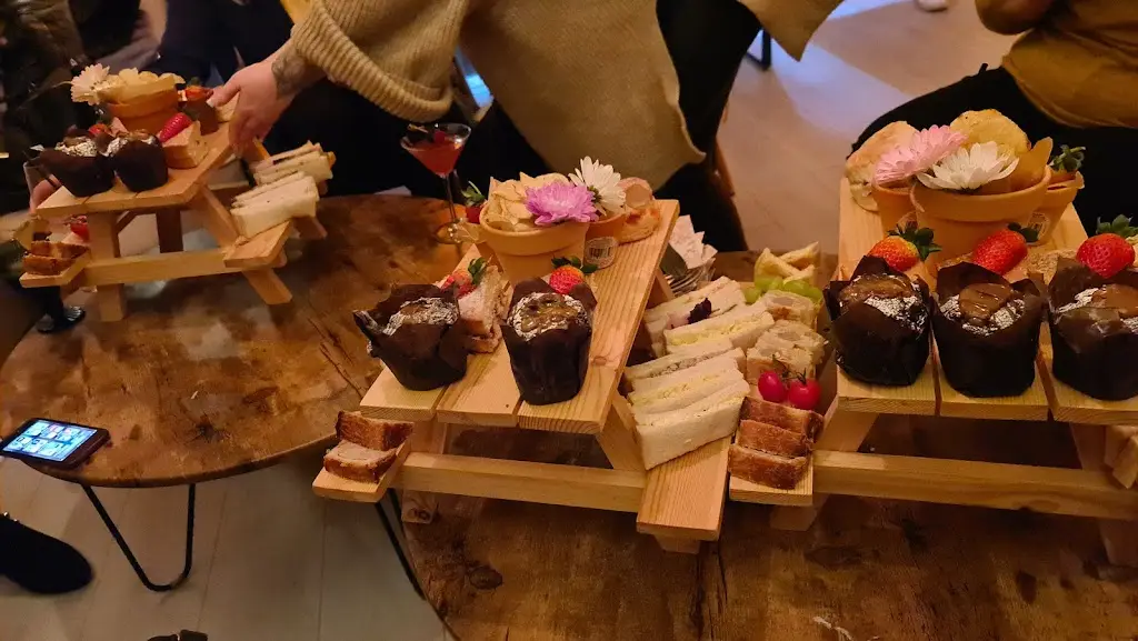 Menu_The Little Acorn - KLM Pubco_Awsworth_image_7