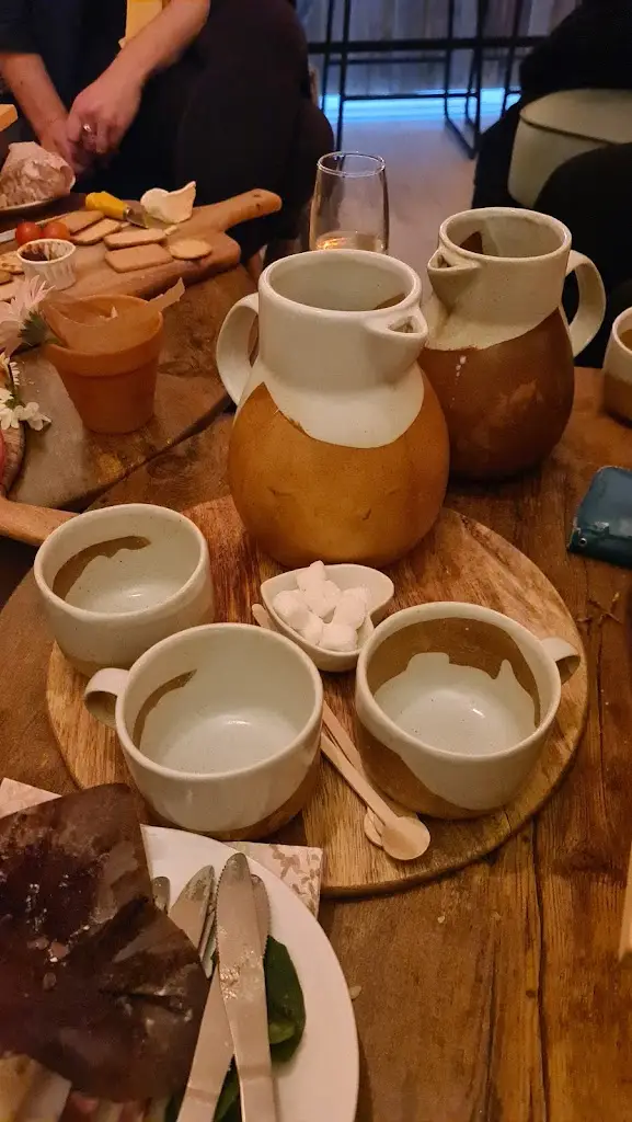 Menu_The Little Acorn - KLM Pubco_Awsworth_image_8