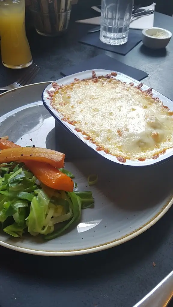 Menu_The Victoria Lounge_Glossop_image_6