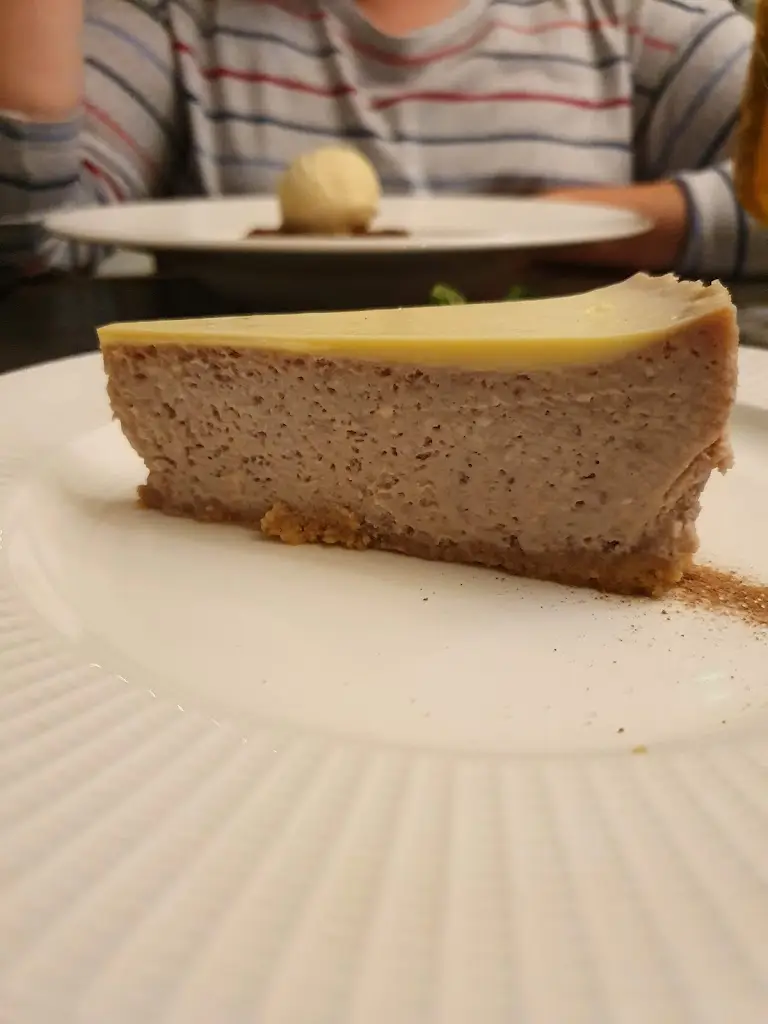 Menu_The Victoria Lounge_Glossop_image_9