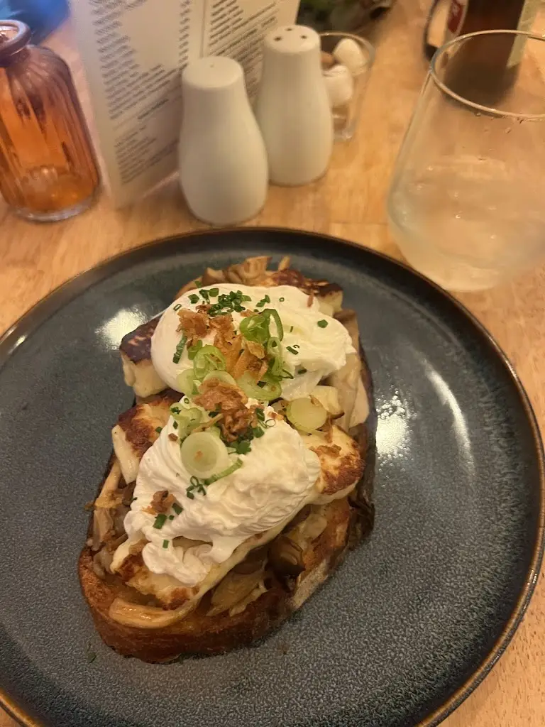 Menu_The Two Hares_Glossop_image_8