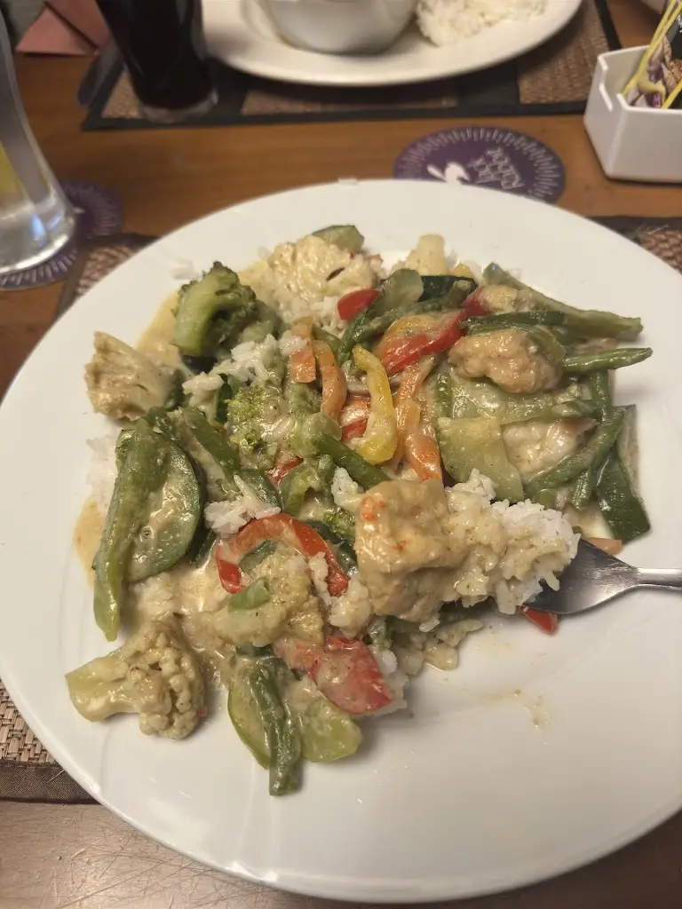 Josh Smith_The Beehive_Glossop_review