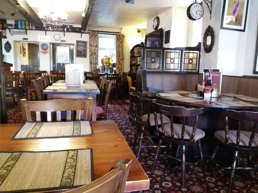 David Snape_The Beehive_Glossop_review