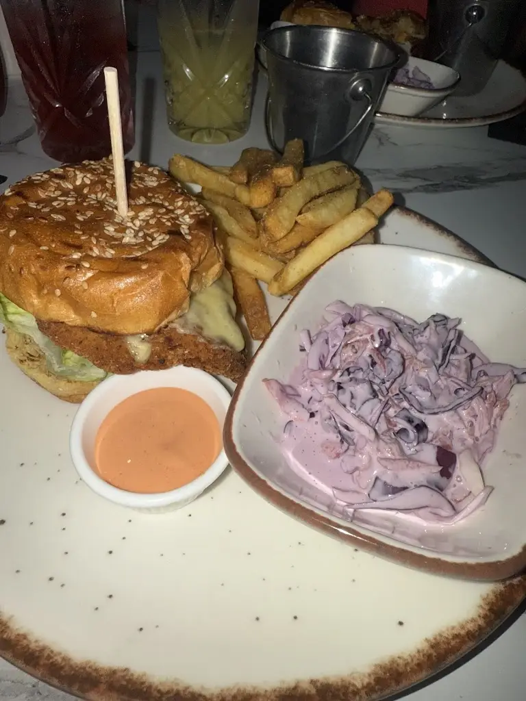 Robert Muirhead_Empire_Glossop_review