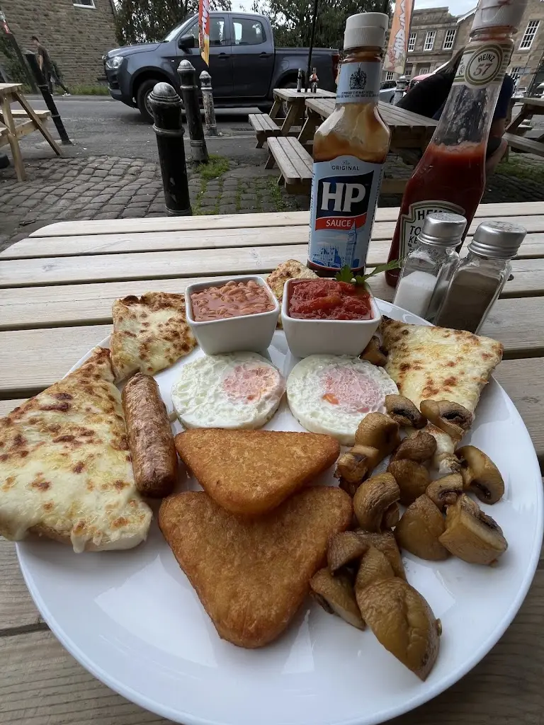 Simon Mulvaney_Glossop Cafeteria_Glossop_review