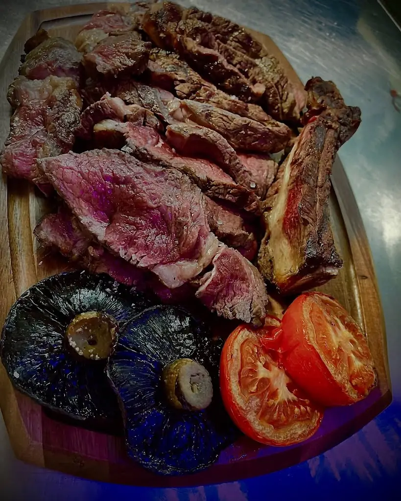 Menu_Steak Land_Glossop_image_3