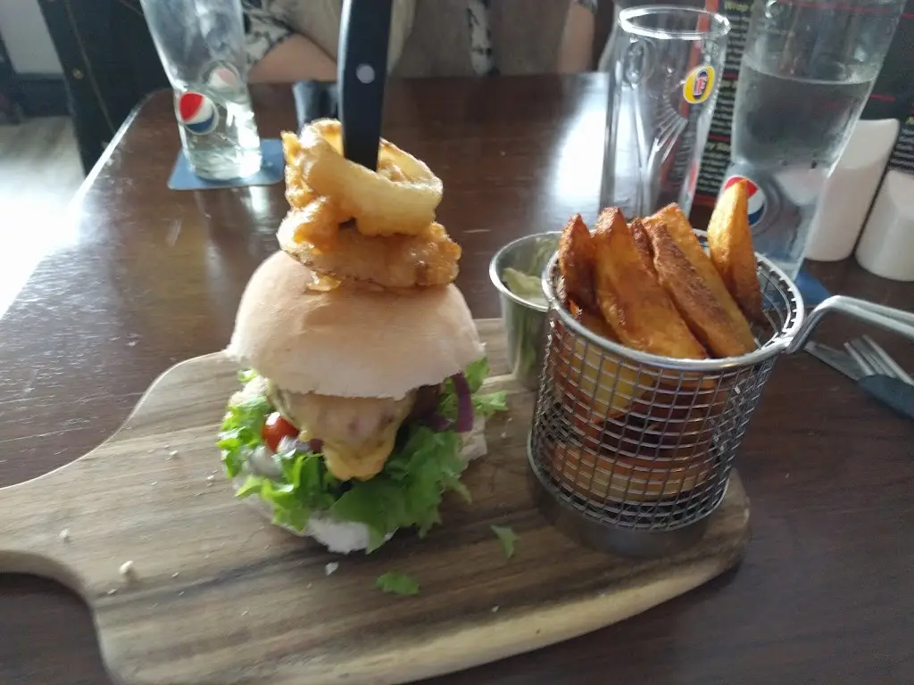 Menu_The Old George_Goole_image_8