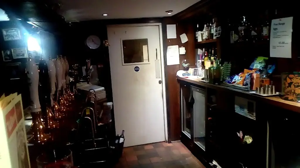 Fox & Hounds_Godstone_slider_image_2