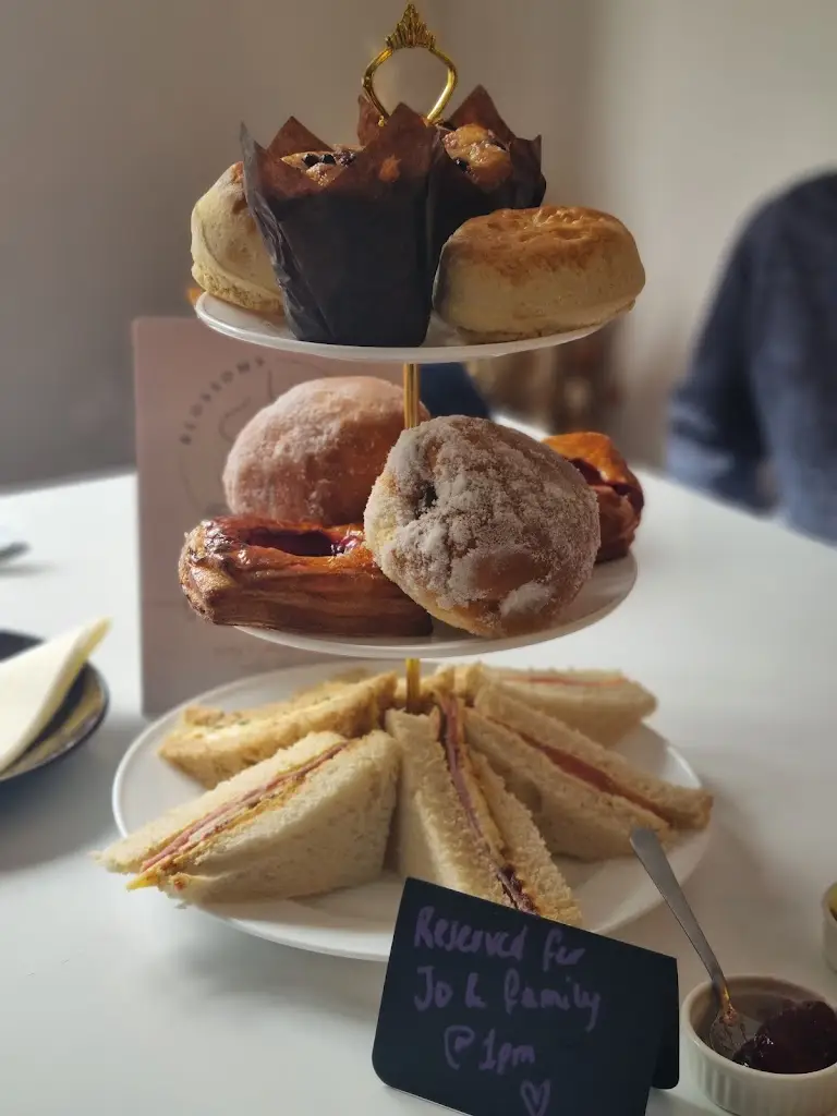 Menu_Blossoms Brunch & Coffee_Godstone_image_5