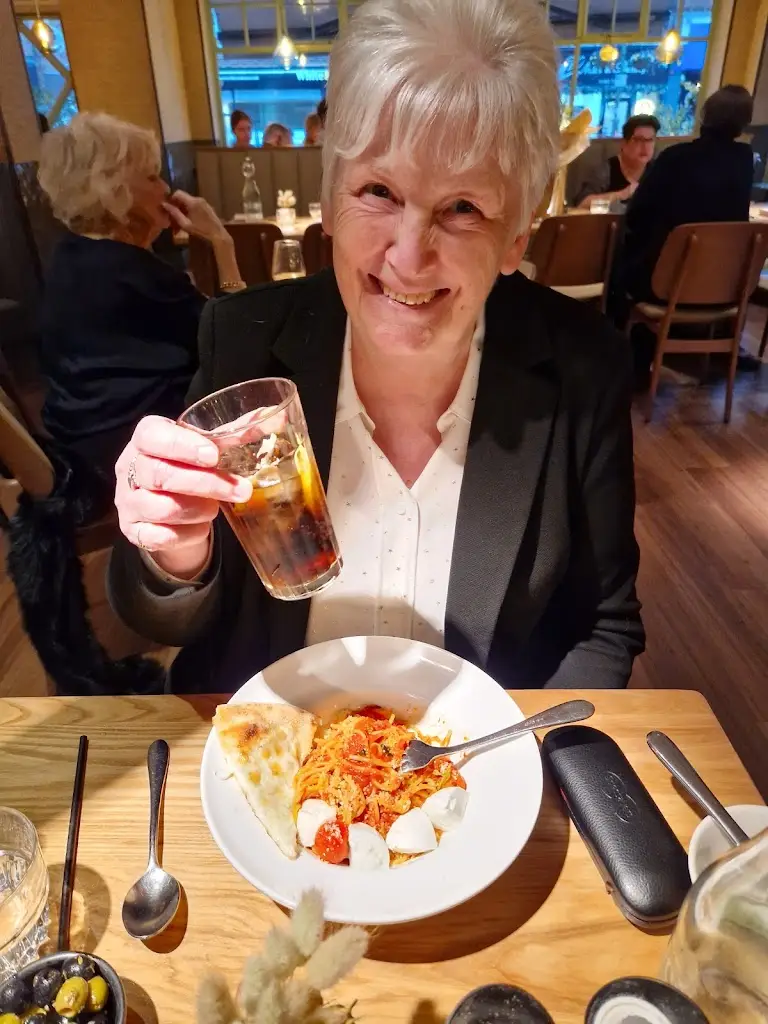 Judith Burl_Cucina Italian Restaurant_Godstone_review