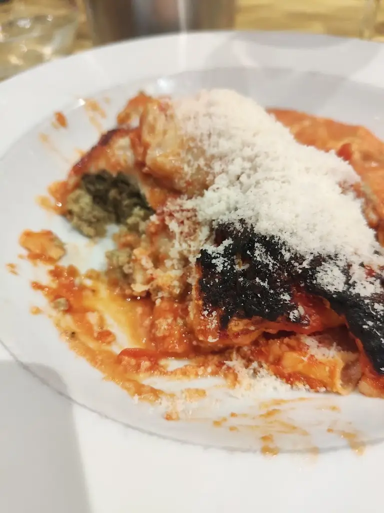 Menu_Gigi's_Glastonbury_image_9