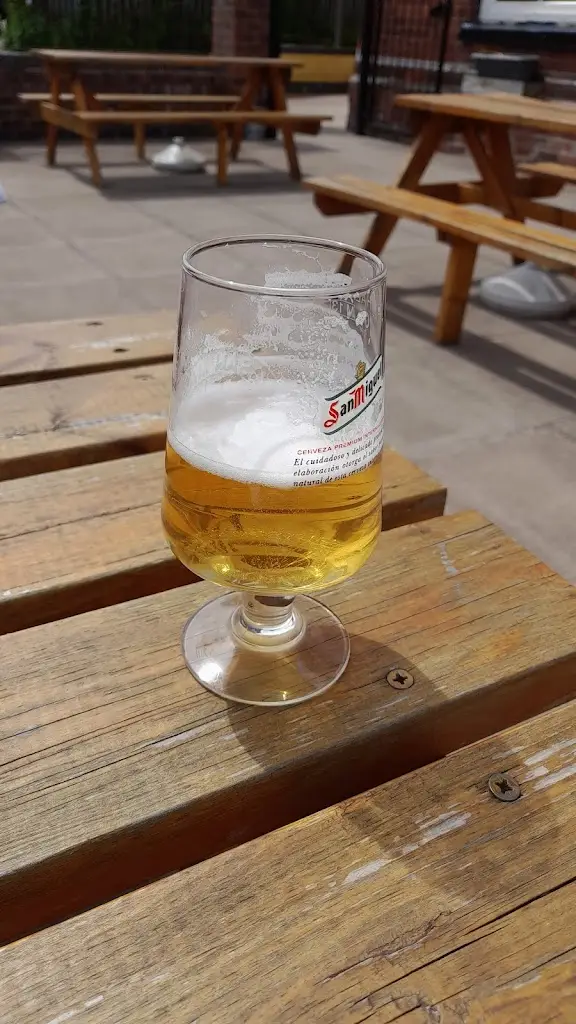 rachel cort_The Gate Inn_Awsworth_review