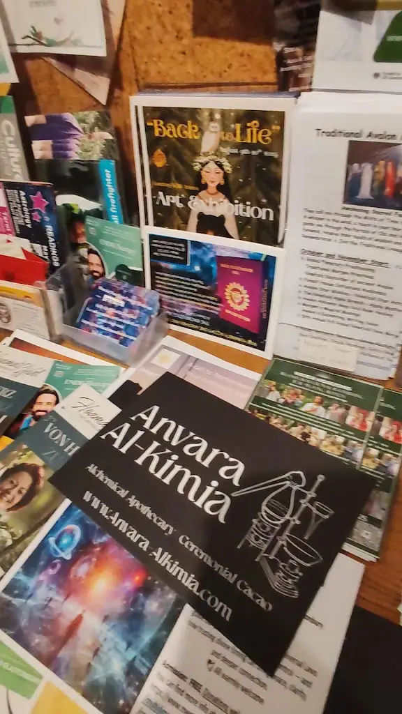 Irena Irina_Rainbows End Cafe_Glastonbury_review