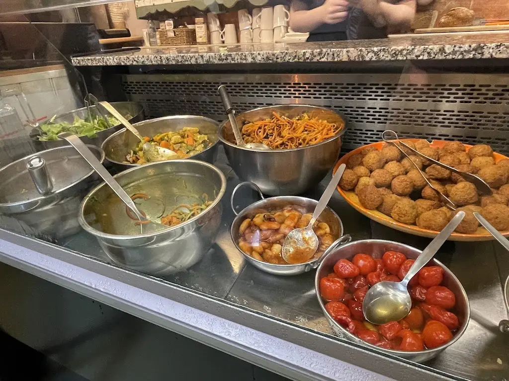 Rainbows End Cafe_Glastonbury_slider_image_3