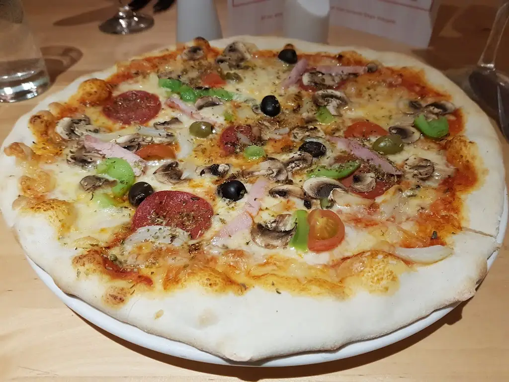 Menu_Sinatra's Restaurant_Awsworth_image_8