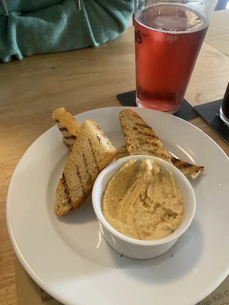 Rebekah Amey_The Bird_Glastonbury_review