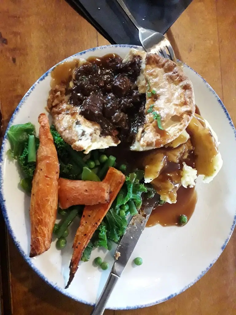 Easy Life_Crown Inn_Goostrey_review