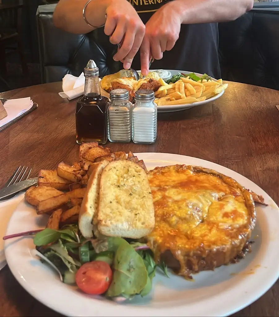 Molly Robinson_The Engine Room_Gateshead_review