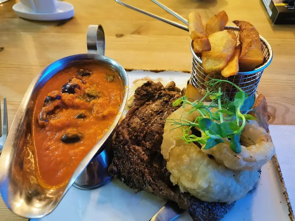 Keith Thompson_Le Olive Verdi_Gateshead_review