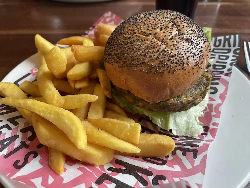 Nichola Rayson_Waggon Team_Gateshead_recensione