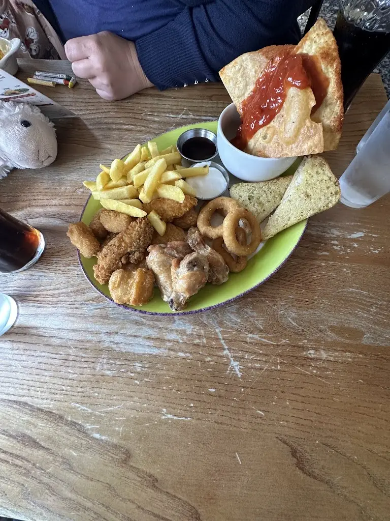 Iain Weir_Gold Medal_Gateshead_review