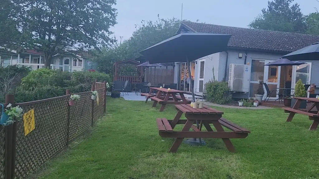 James Coppin_The Apple Tree_Gosfield_review