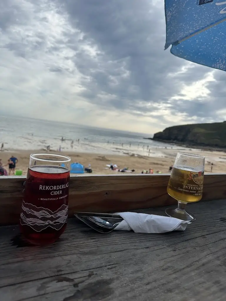 Hannah Browne_Stonesreef_Germoe_review