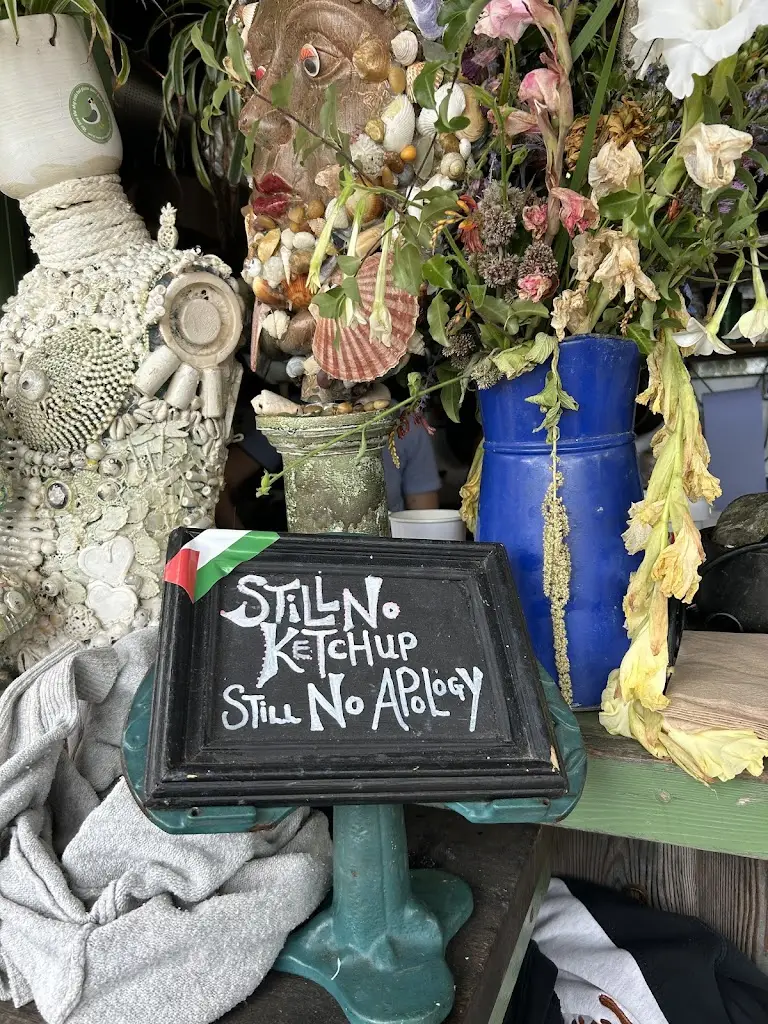 Conny Scharfe_The Mussel Shoal_Germoe_review